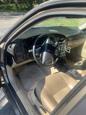 Brown 2004 Saab 9-5 Arc