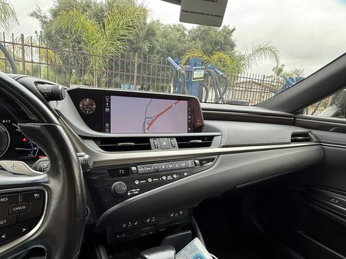 Blue 2019 Lexus ES 300h Base