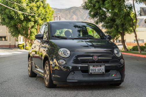 2016 FIAT 500e Battery Electric