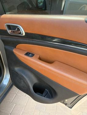 2011 Jeep Grand Cherokee Overland