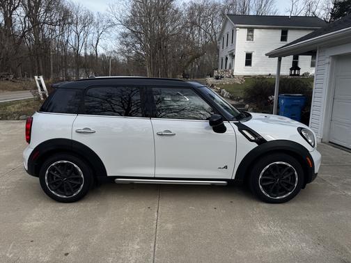 2016 MINI Countryman Cooper S ALL4