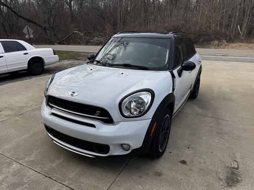 2016 MINI Countryman Cooper S ALL4