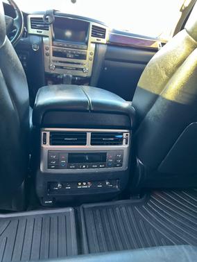 2014 Lexus LX 570 Base