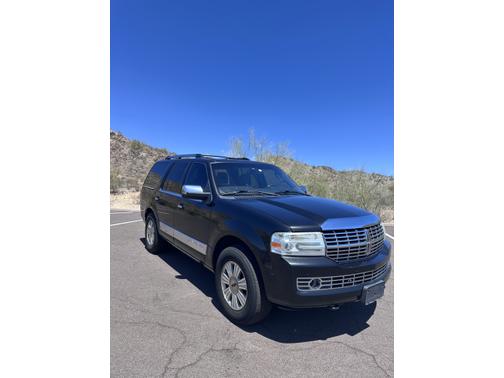 2014 Lincoln Navigator Base