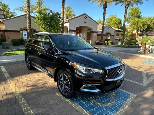Black 2017 INFINITI QX60 Base