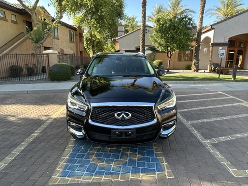 Black 2017 INFINITI QX60 Base