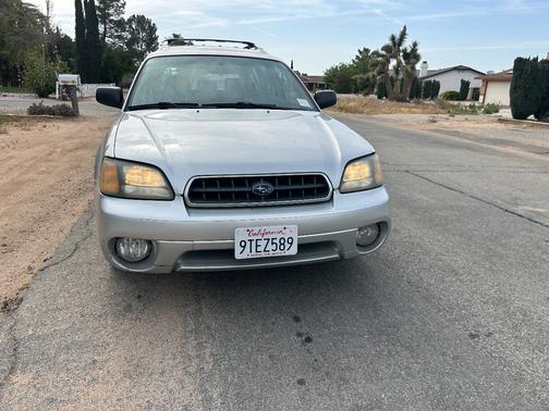 Silver 2004 Subaru Outback Base