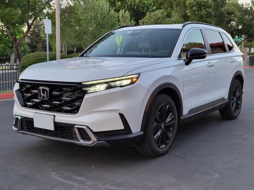 White 2023 Honda CR-V Hybrid Sport Touring