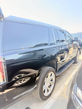 2020 Cadillac Escalade ESV Luxury