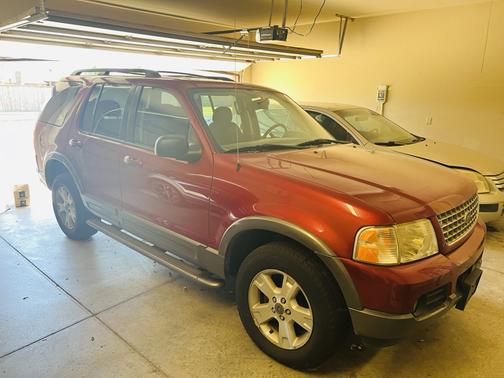 Red 2003 Ford Explorer XLT