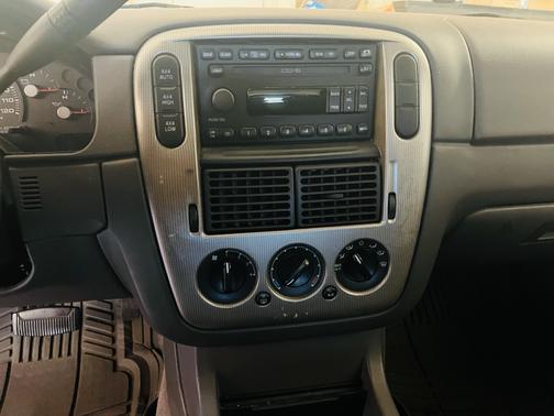 Red 2003 Ford Explorer XLT