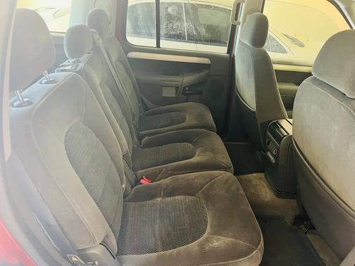Red 2003 Ford Explorer XLT