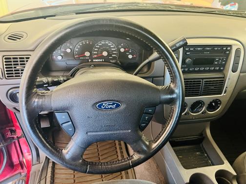 Red 2003 Ford Explorer XLT