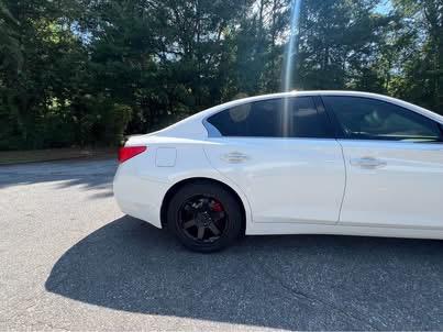 White 2016 INFINITI Q50 3.0T Premium
