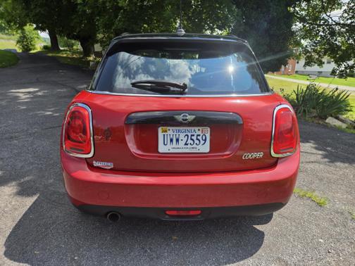 2016 MINI Hardtop Cooper