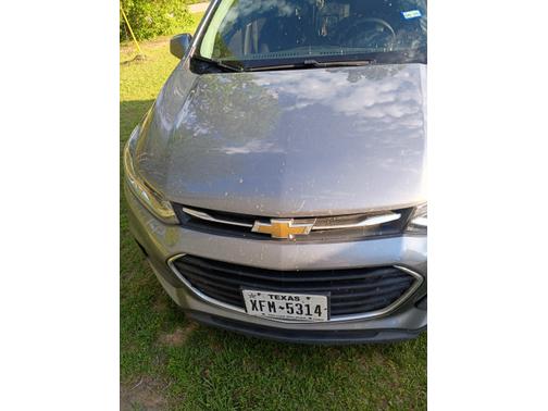 Gray 2020 Chevrolet Trax LS
