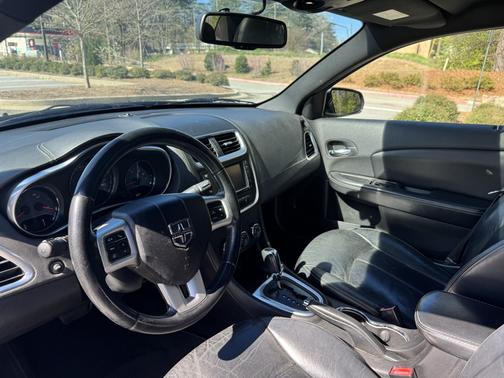 2013 Dodge Avenger SXT