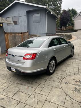 2011 Ford Taurus Limited