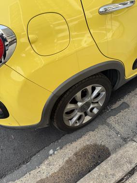 Yellow 2015 FIAT 500L Trekking