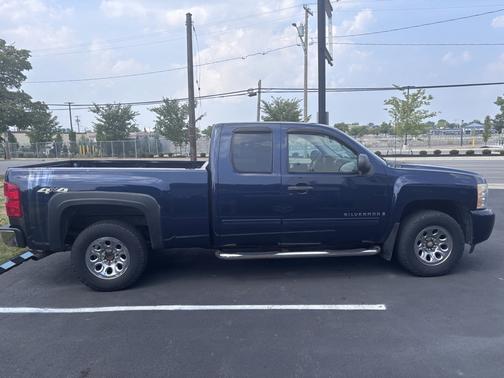 2009 Chevrolet Silverado 1500 LS Extended Cab