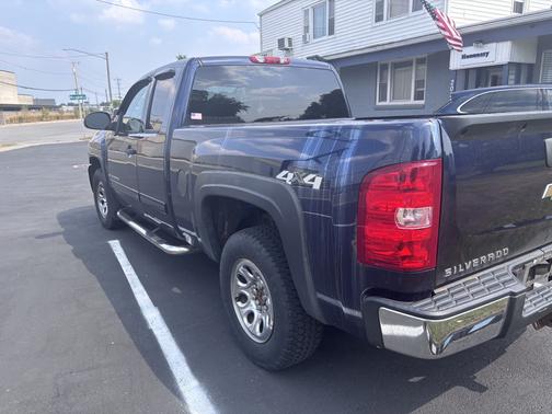 2009 Chevrolet Silverado 1500 LS Extended Cab