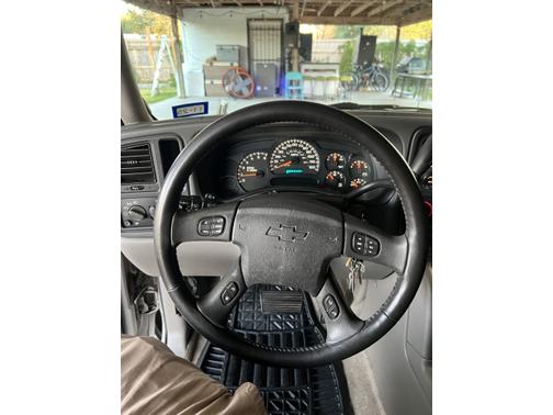 2005 Chevrolet Suburban 1500 LT