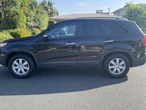 2012 Kia Sorento LX