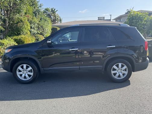 2012 Kia Sorento LX