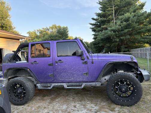 2013 Jeep Wrangler Unlimited Sahara