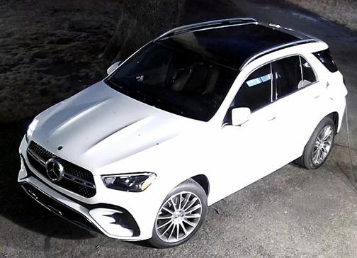 White 2024 Mercedes-Benz GLE 450 Plug-In Hybrid 4MATIC