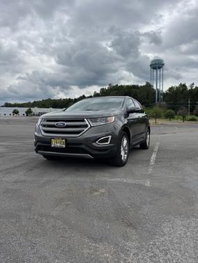 Gray 2015 Ford Edge SEL