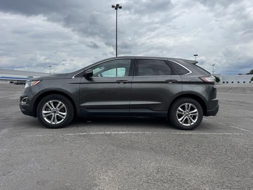 Gray 2015 Ford Edge SEL