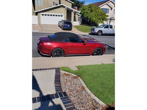 2017 Ford Mustang EcoBoost Premium