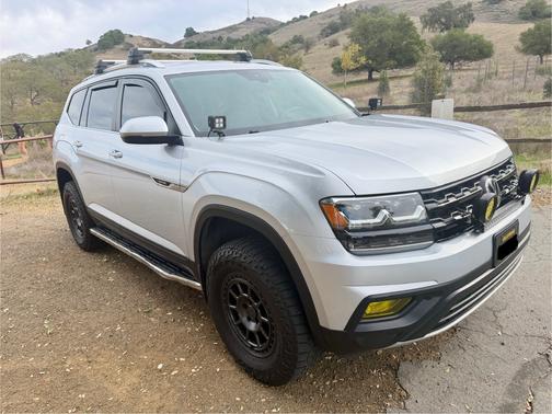 2018 Volkswagen Atlas 3.6L SE w/Technology