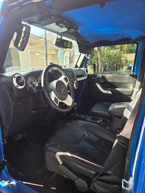 2014 Jeep Wrangler Unlimited Polar Edition