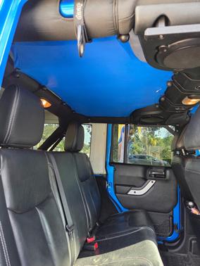 2014 Jeep Wrangler Unlimited Polar Edition