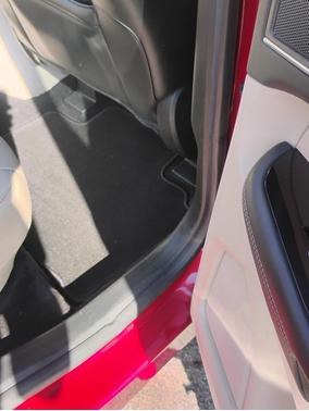 Red 2017 Ford Edge Titanium