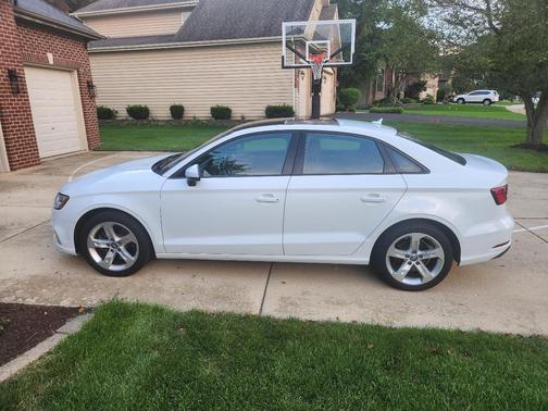 White 2017 Audi A3 2.0T Premium