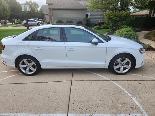 White 2017 Audi A3 2.0T Premium
