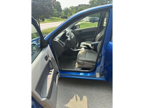 2010 Ford Focus SE