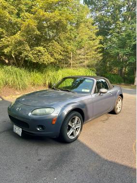 2007 Mazda MX-5 Miata Sport