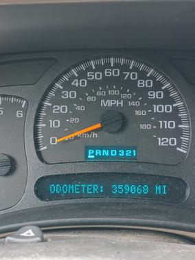 2005 GMC Yukon XL 1500 SLT