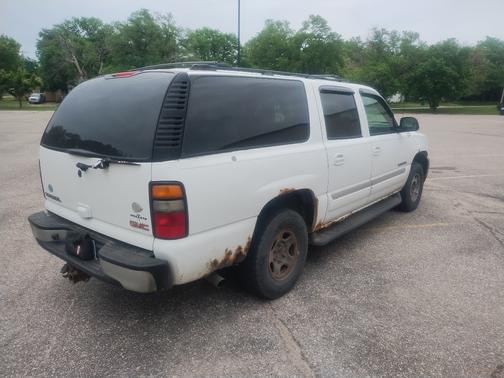 2005 GMC Yukon XL 1500 SLT