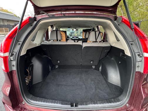 Red 2016 Honda CR-V SE