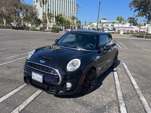 Black 2017 MINI Hardtop Cooper S