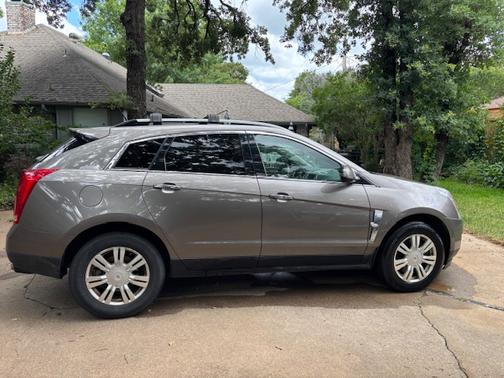 2011 Cadillac SRX Luxury Collection