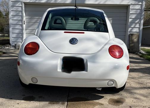 2001 Volkswagen New Beetle GLS