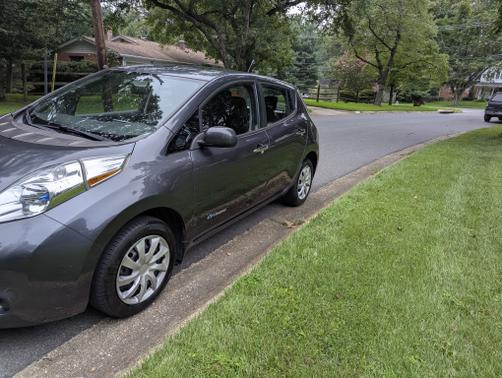 2013 Nissan Leaf S