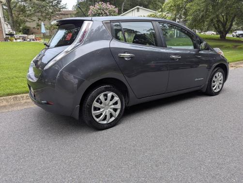 2013 Nissan Leaf S