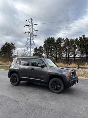 2018 Jeep Renegade Trailhawk